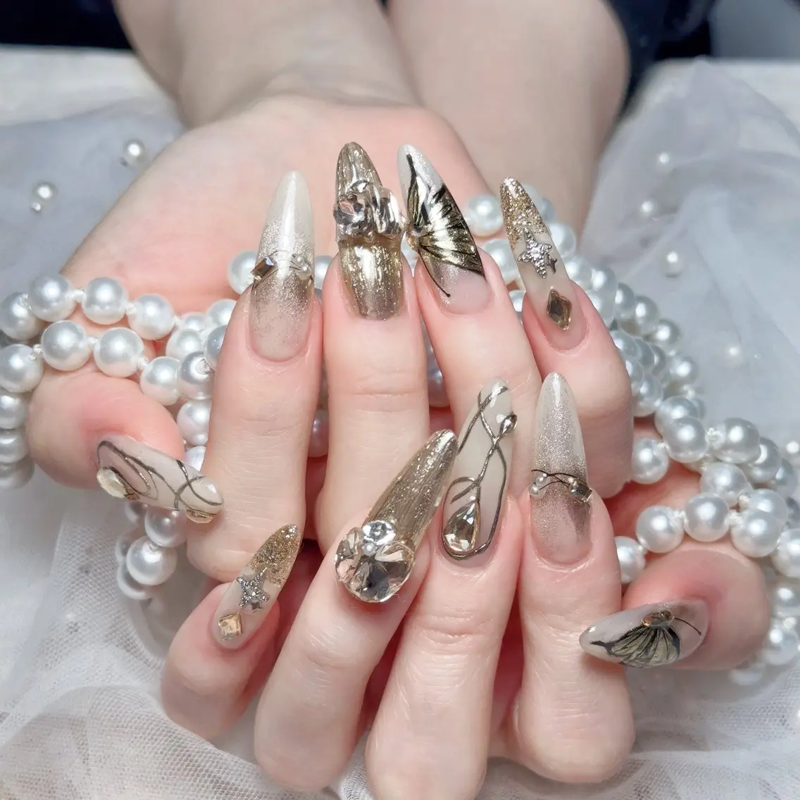 ネイル Maggie Nail🦩のネイルデザイン