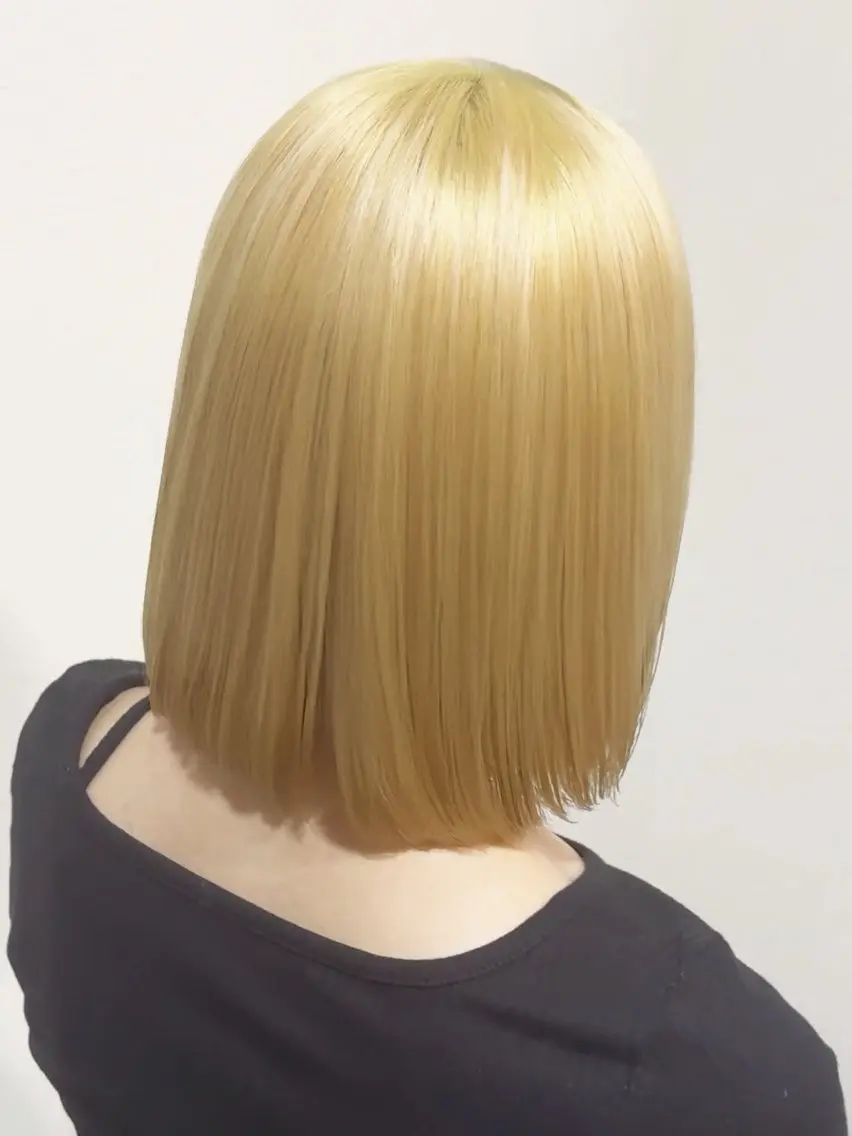 ミディアム カラー ブリーチ 抜きっぱなしブロンド ブロンド 透明感color ハイトーン✨みくりのヘアスタイル