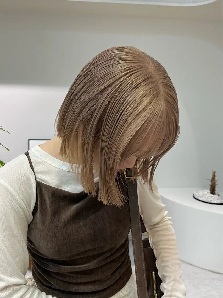 ショート カラー カット ヘアカラー トリートメント ヘアセット 🌿似合わせ透明感 カラー松本朋幸🌿のヘアスタイル