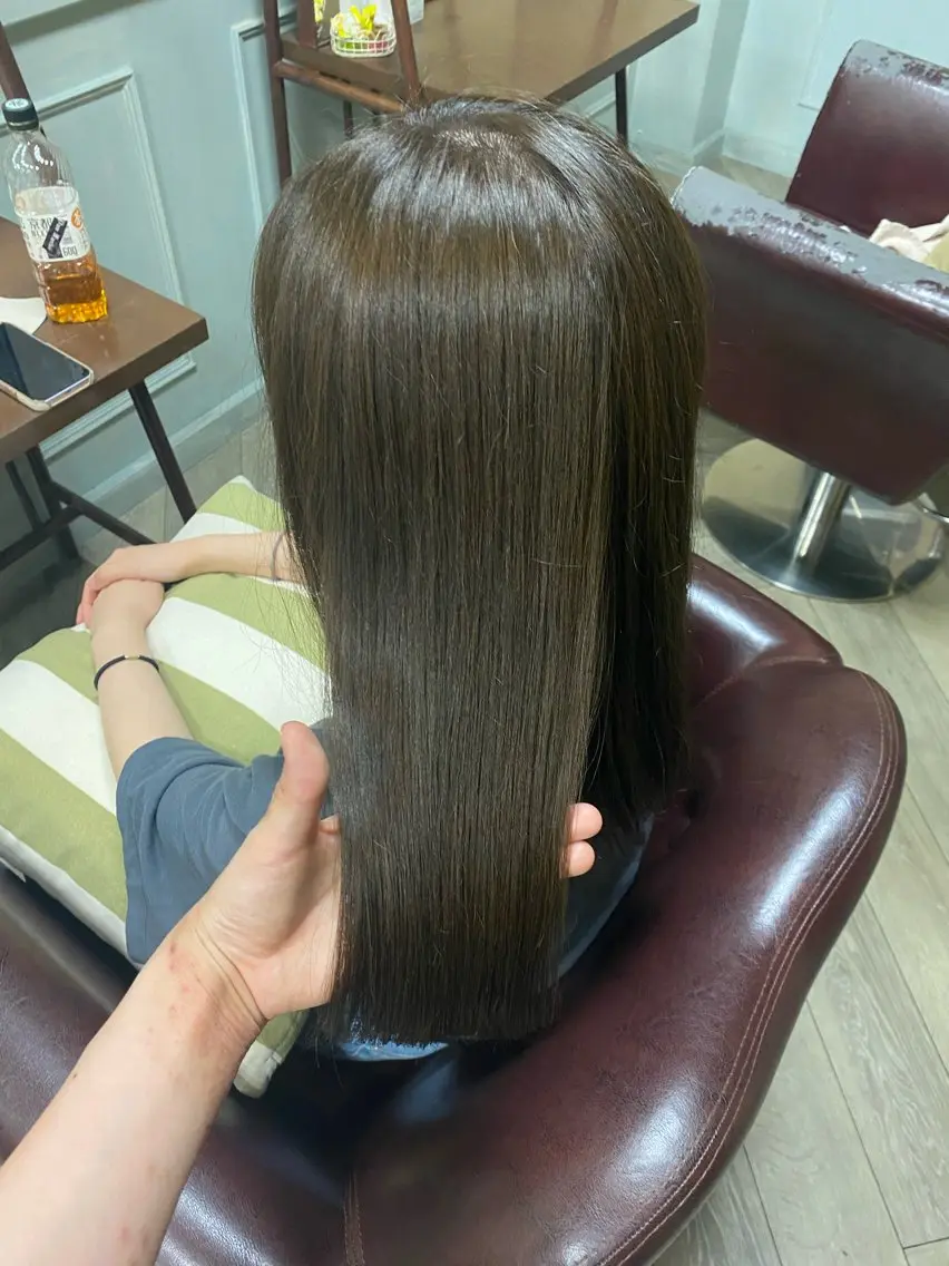 カット+透明感カラー+ダメージケア+艶髪トリートメント🍒ྀི✨の写真