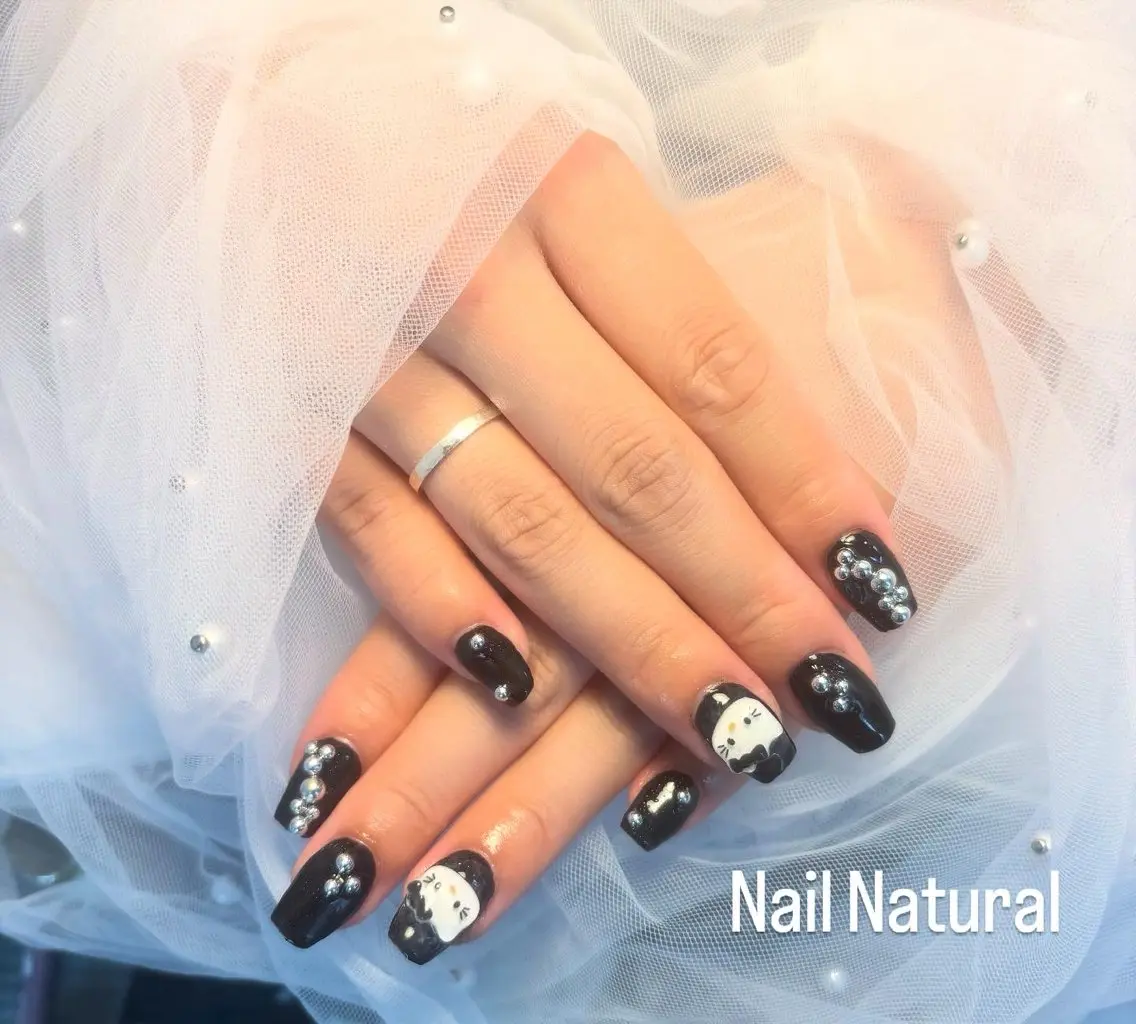 ネイル フラッシュネイル フットネイル フレンチネイル ジェルネイル ガラスフレンチ ハンドネイル Nail salon Natulalのネイルデザイン