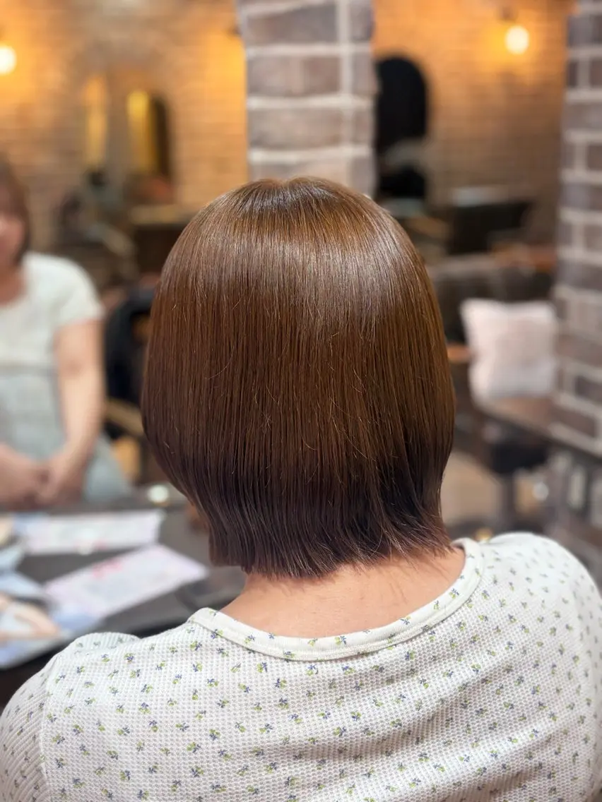 ショート カラー ベージュカラー ヘアカラー トリートメント 縮毛矯正/暖色系 /徳田真緒のヘアスタイル