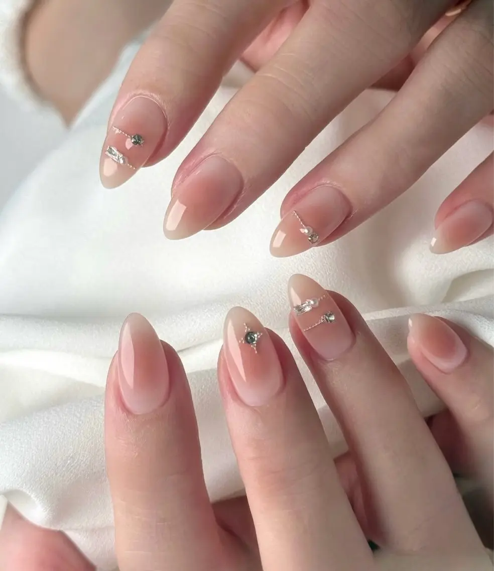 ネイル NailSalon✨ Écrinエクランのネイルデザイン