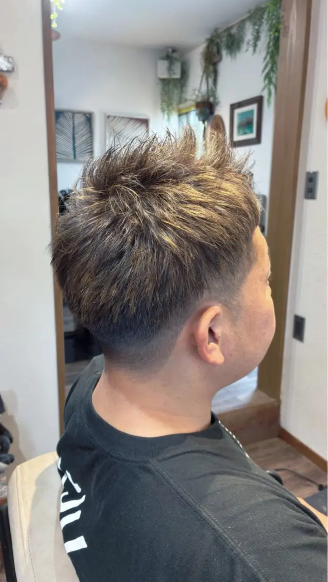 【メンズ限定】カット＋キャップブリーチ（オンカラー込）の写真