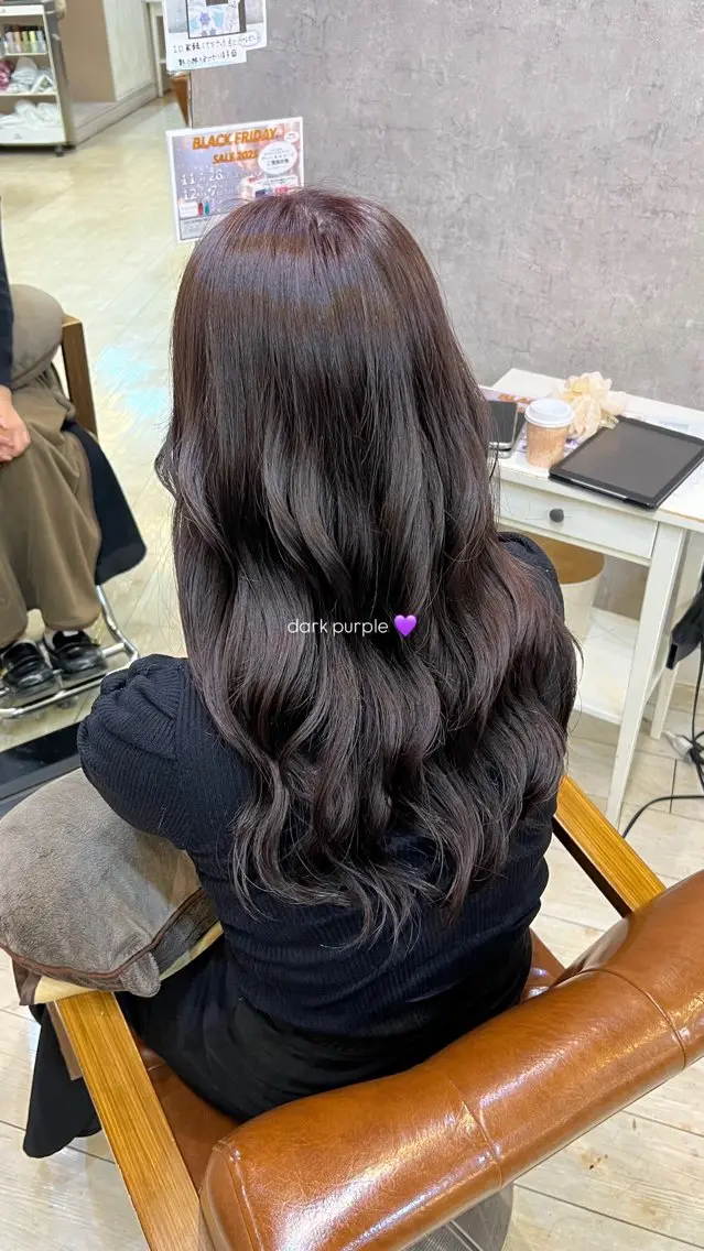ロング パープルカラー 近江流奈☆透明感カラ ー☆髪質改善☆のヘアスタイル