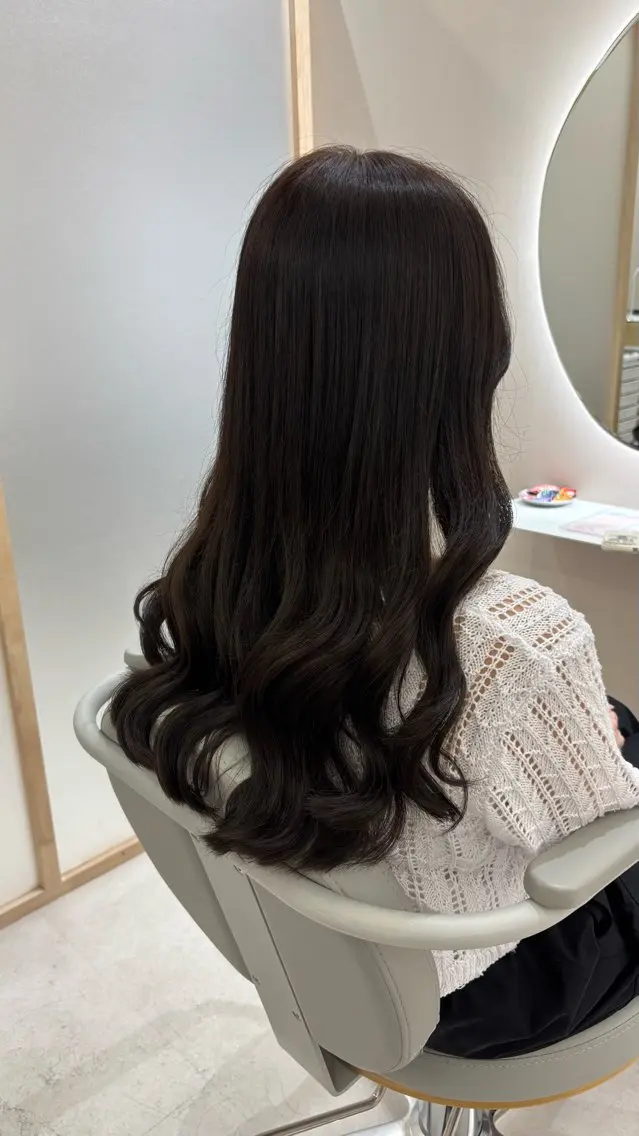 カラー Zina稲毛海岸🎀 京香(きょうか)のヘアスタイル