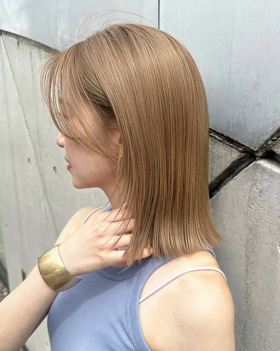 ミディアム カラー ❤️アヤカ レイヤーカット❤️のヘアスタイル