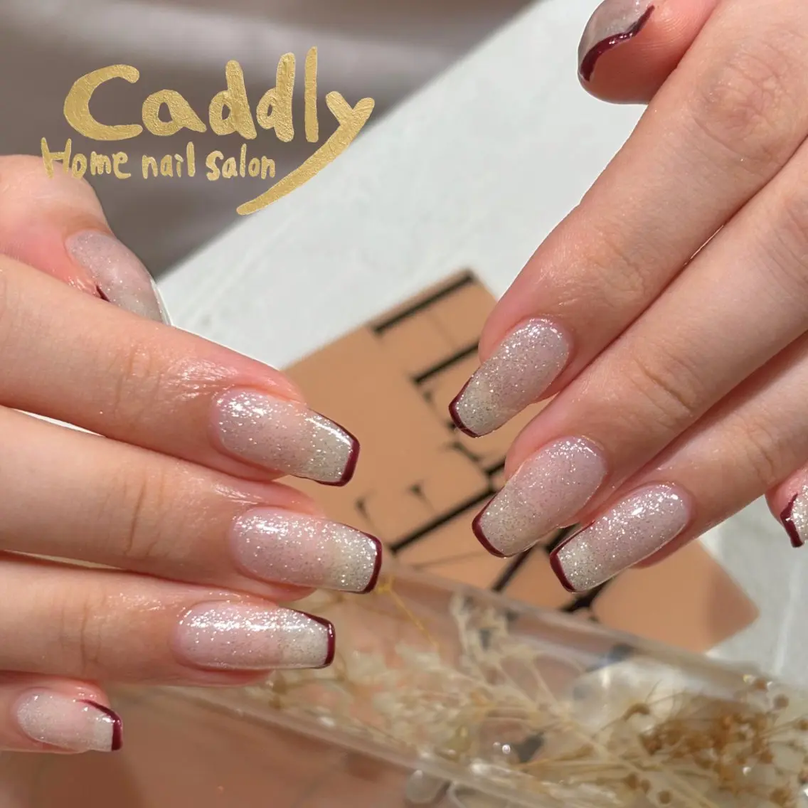 ネイル フラッシュネイル フレンチネイル caddly naoのネイルデザイン
