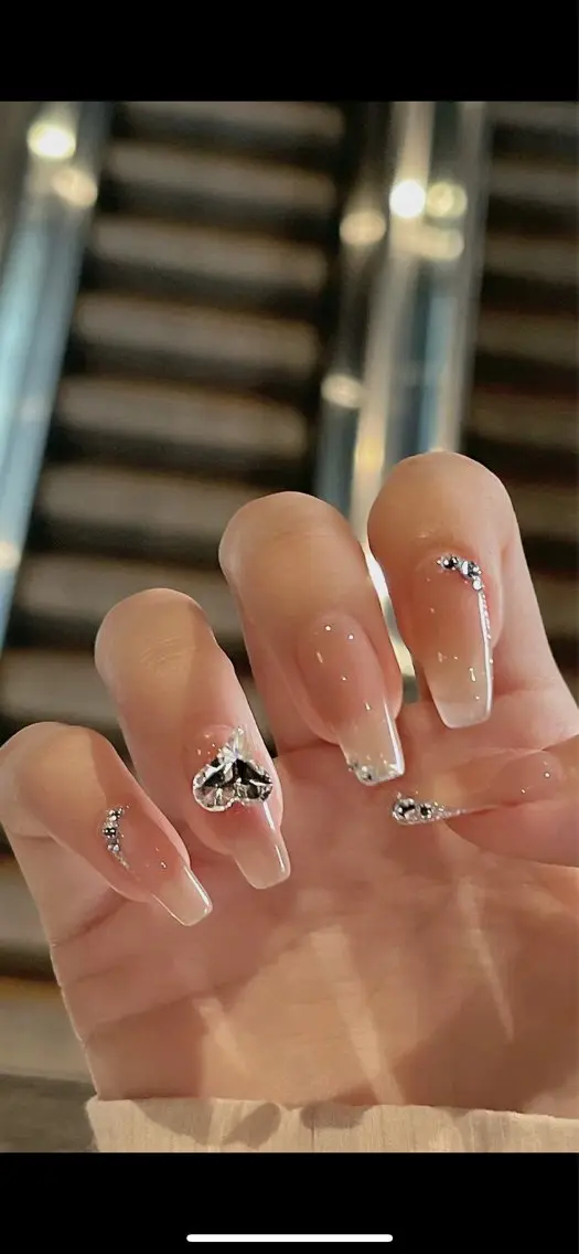 ネイル LULU Nail salonみどりのネイルデザイン