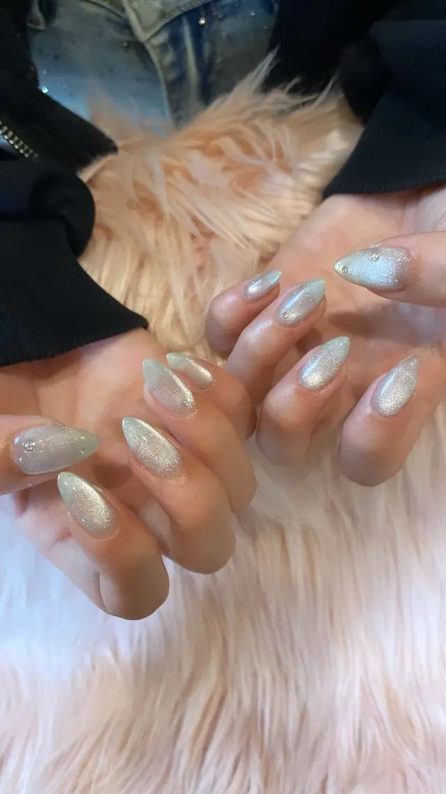 ネイル マグネットネイル ハンドネイル crystal ⭐︎ colorのネイルデザイン