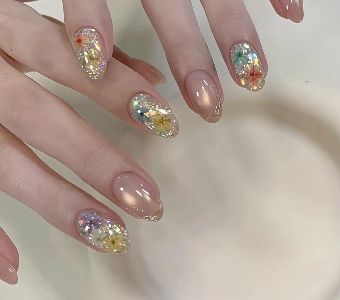 ネイル ハンドネイル Pure&Rich Nailのネイルデザイン