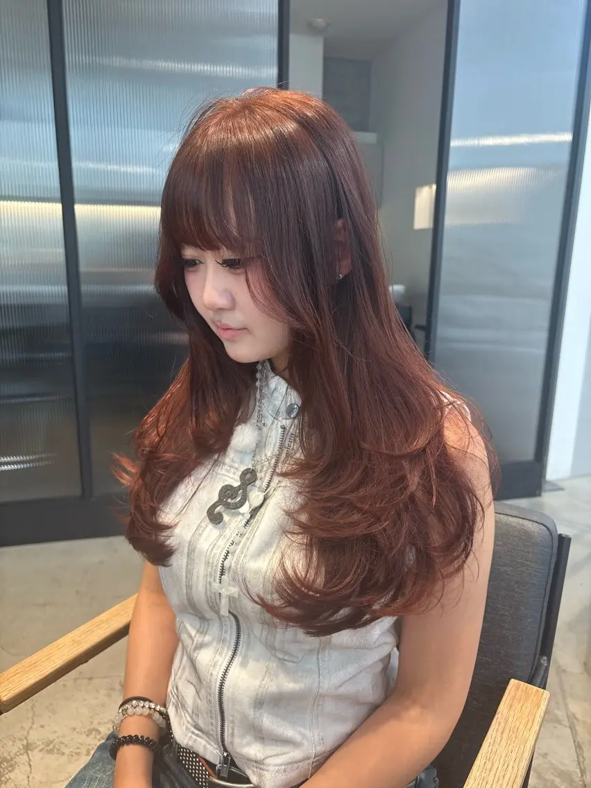 セミロング カラー カット ヘアカラー ♡tomo♡ 岐阜レイヤーカットのヘアスタイル
