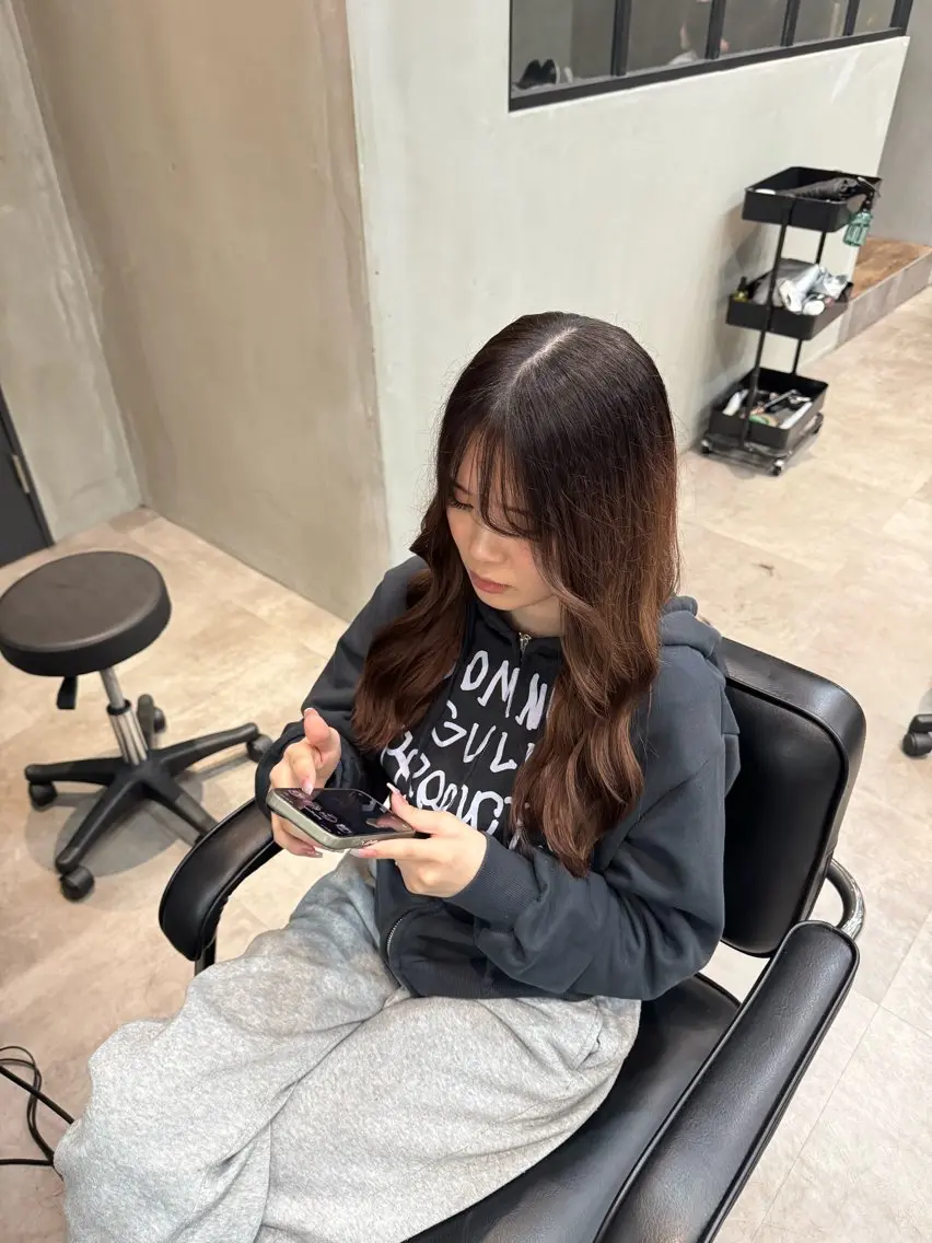 ロング くびれヘア 赤羽根 周のヘアスタイル
