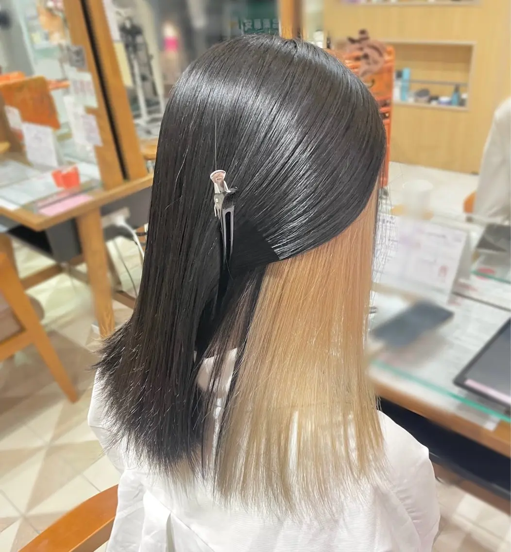 【個性派🌈】カット➕インナーカラー➕1STEPトリートメント🩶〈#韓国風#暖色#寒色#髪質改善〉の写真