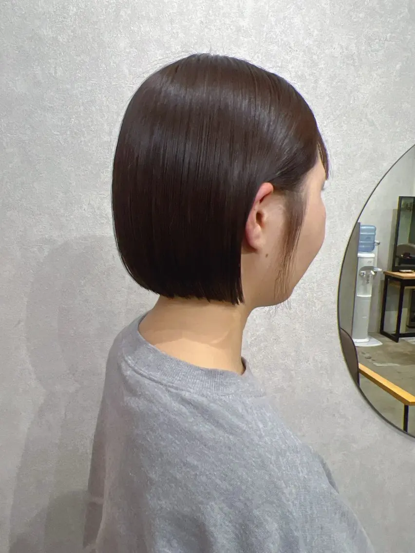 ショート カラー 透明感カラー ボブ 似合わせカット カット ヘアカラー YUI ハイトーンカラーのヘアスタイル