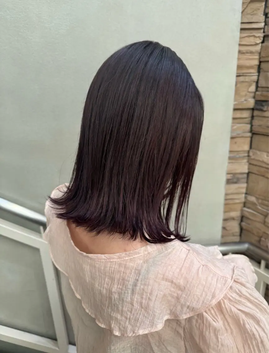 ミディアム ボブ 外ハネヘア コトノ /透明感カラー🧡のヘアスタイル
