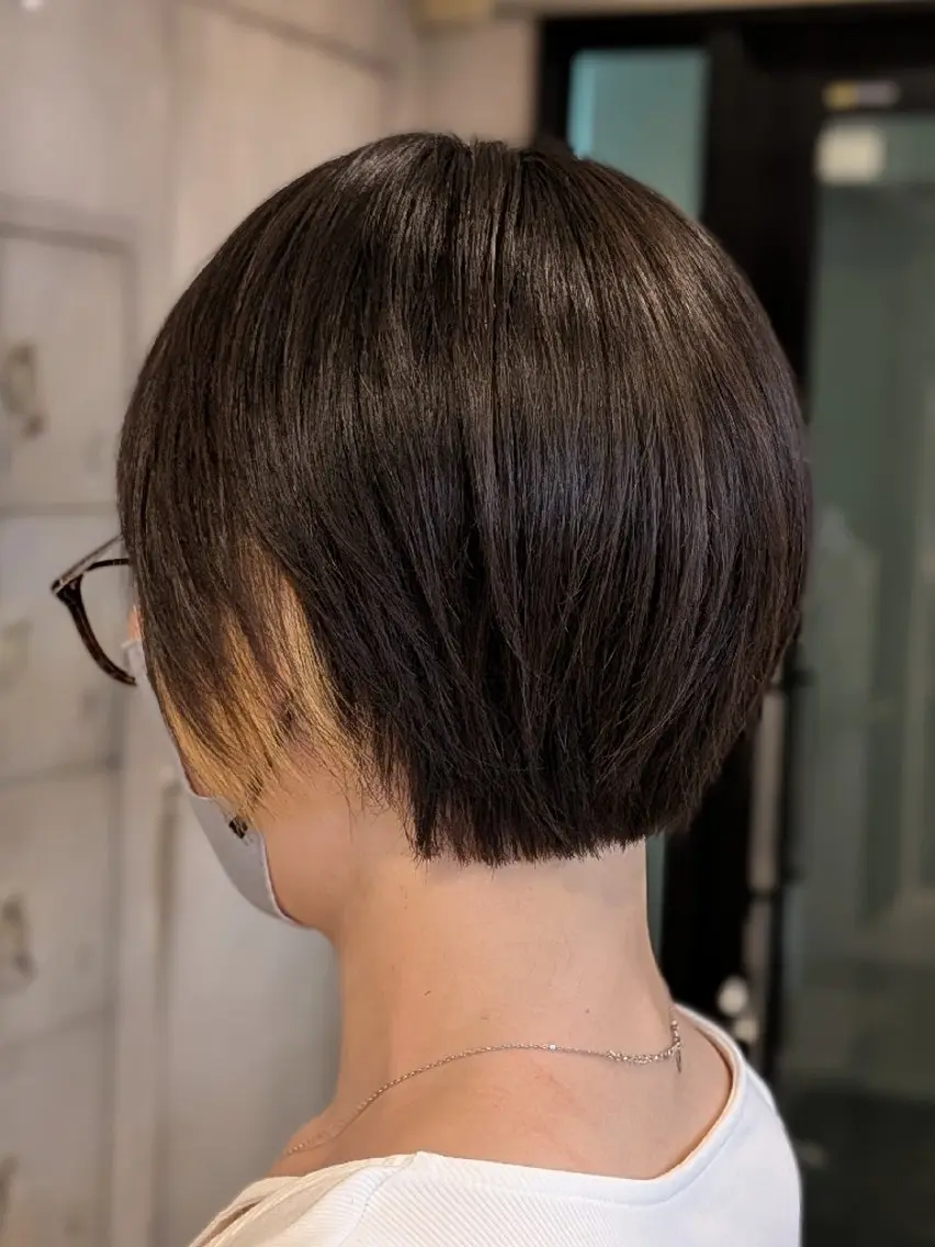 ショート 伊藤 翼のヘアスタイル