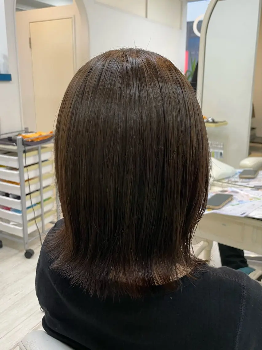 セミロング カット ヘアカラー トリートメント 町田 あみのヘアスタイル
