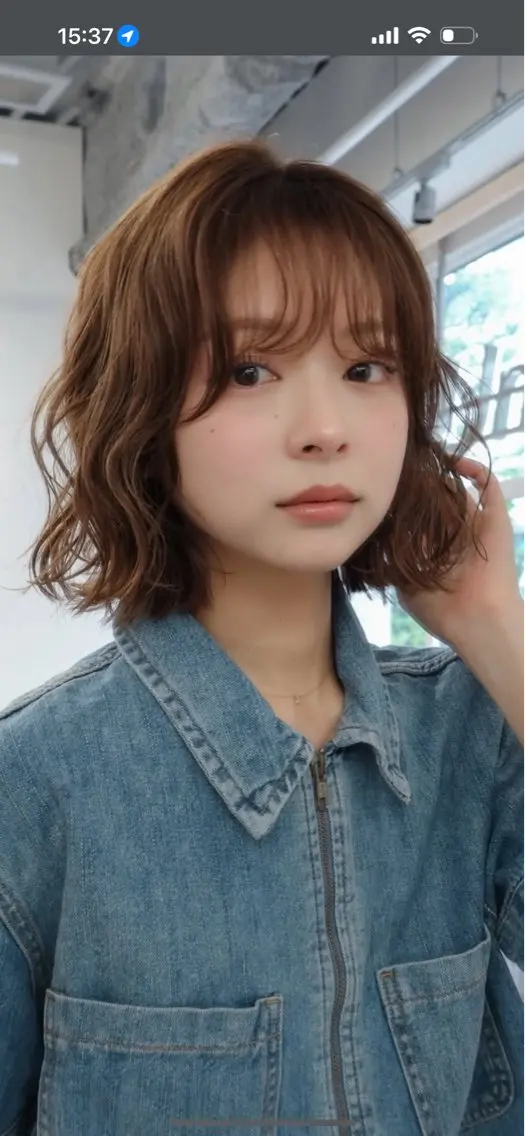 ショート 韓国風レイヤーカラー ライムのヘアスタイル