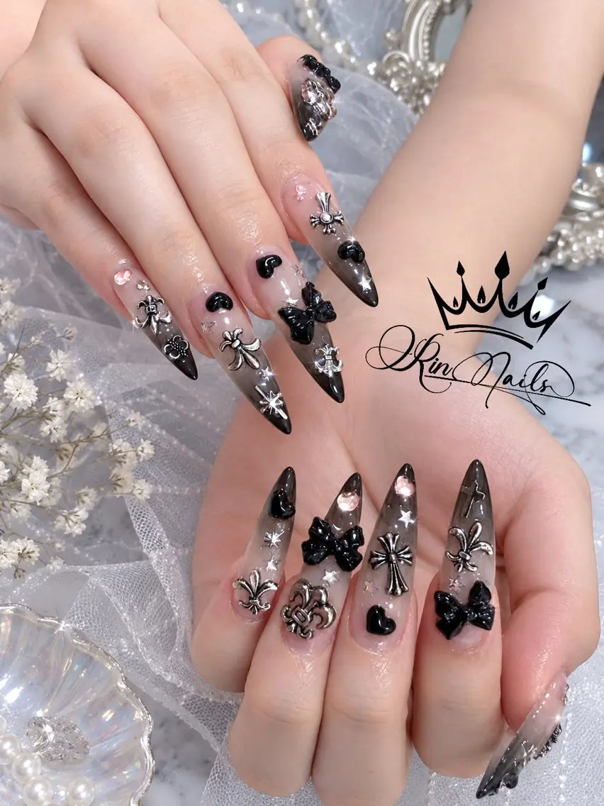 ネイル Rin.nails ネイルサロンのネイルデザイン