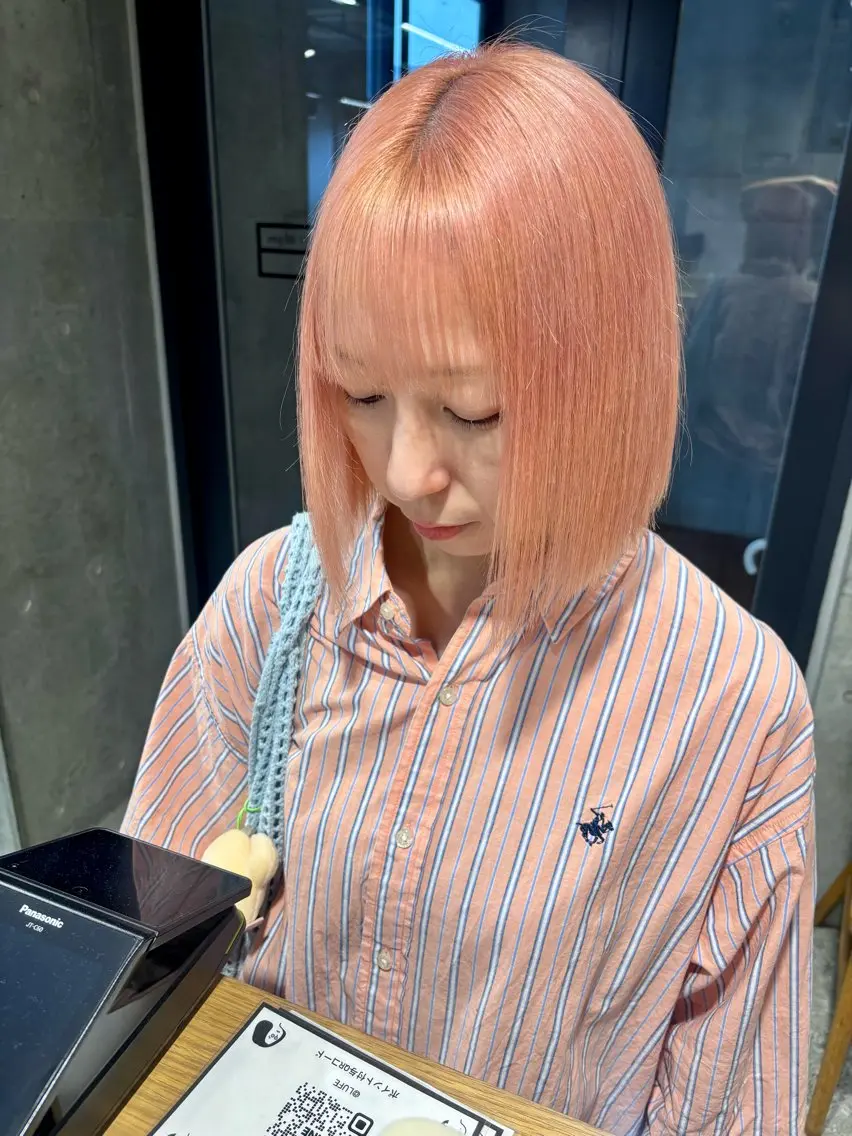 ミディアム カラー その他 ブリーチカラーレイヤ ーカット🦋annaのヘアスタイル