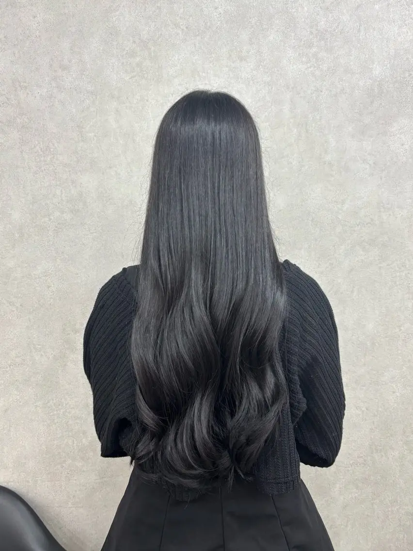ロング カラー ヘアカラー トリートメント 倉澤 愛理のヘアスタイル