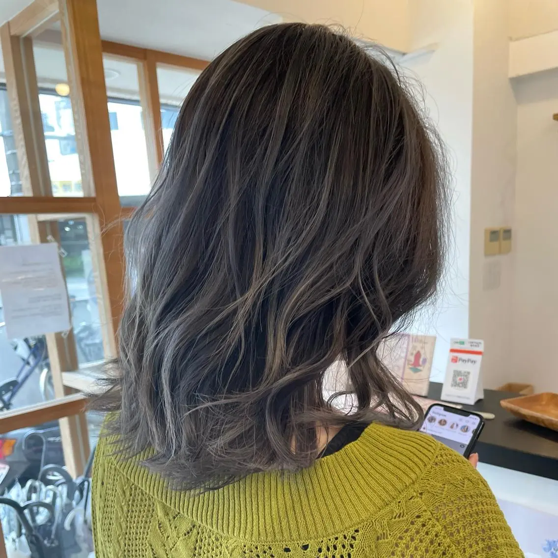 ミディアム カラー ヘアアレンジ バレイヤージュ ブリーチ 外国人風カラー レイヤーカット 🎗秋山勇/ GEAR.代表のヘアスタイル