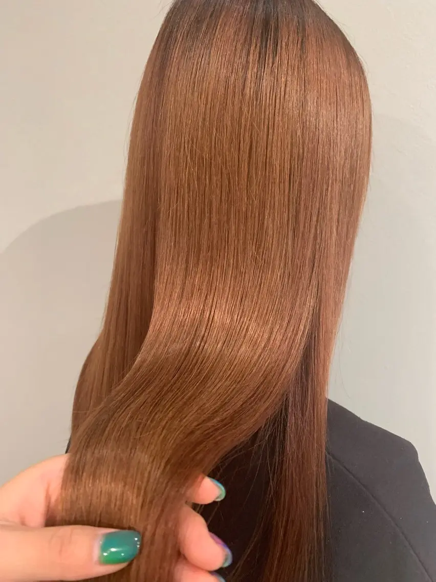 ロング 寺尾 綾乃のヘアスタイル