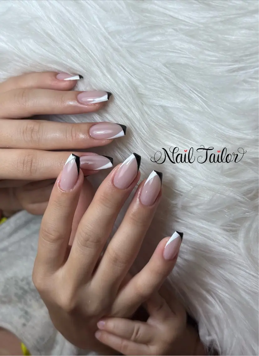 ネイル フレンチネイル オフィスネイル ハンドネイル NailTailor ネイルテイラーのネイルデザイン