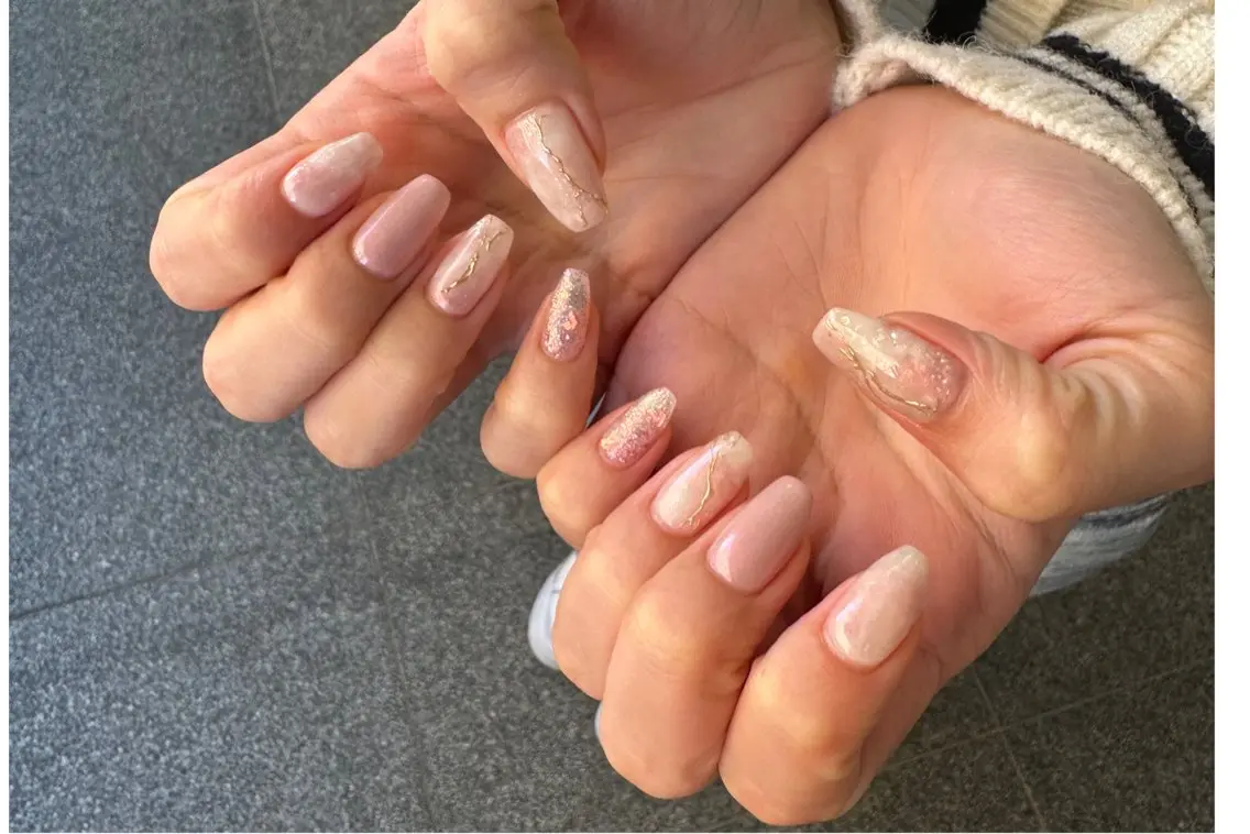 ネイル ハンドネイル 長谷川 奈緒美のネイルデザイン