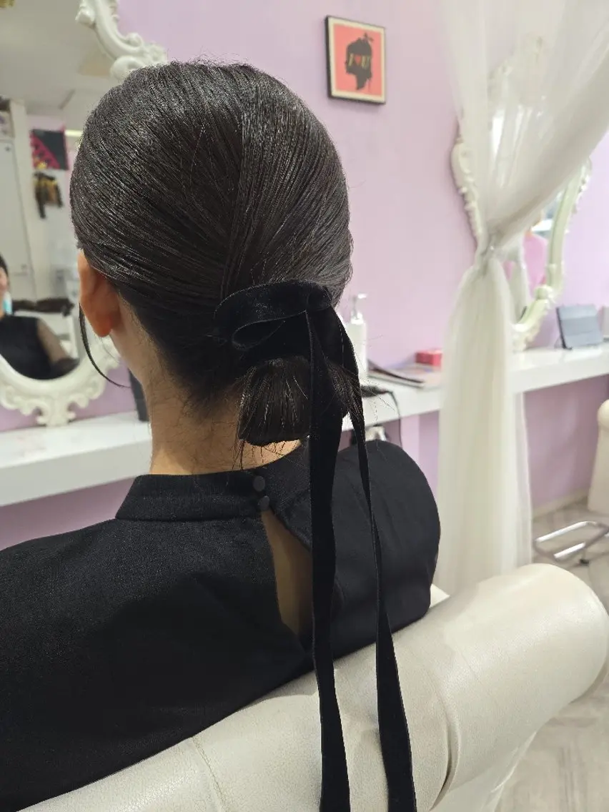 ミディアム ヘアアレンジ お団子ヘア ナカシマ  アユミのヘアスタイル