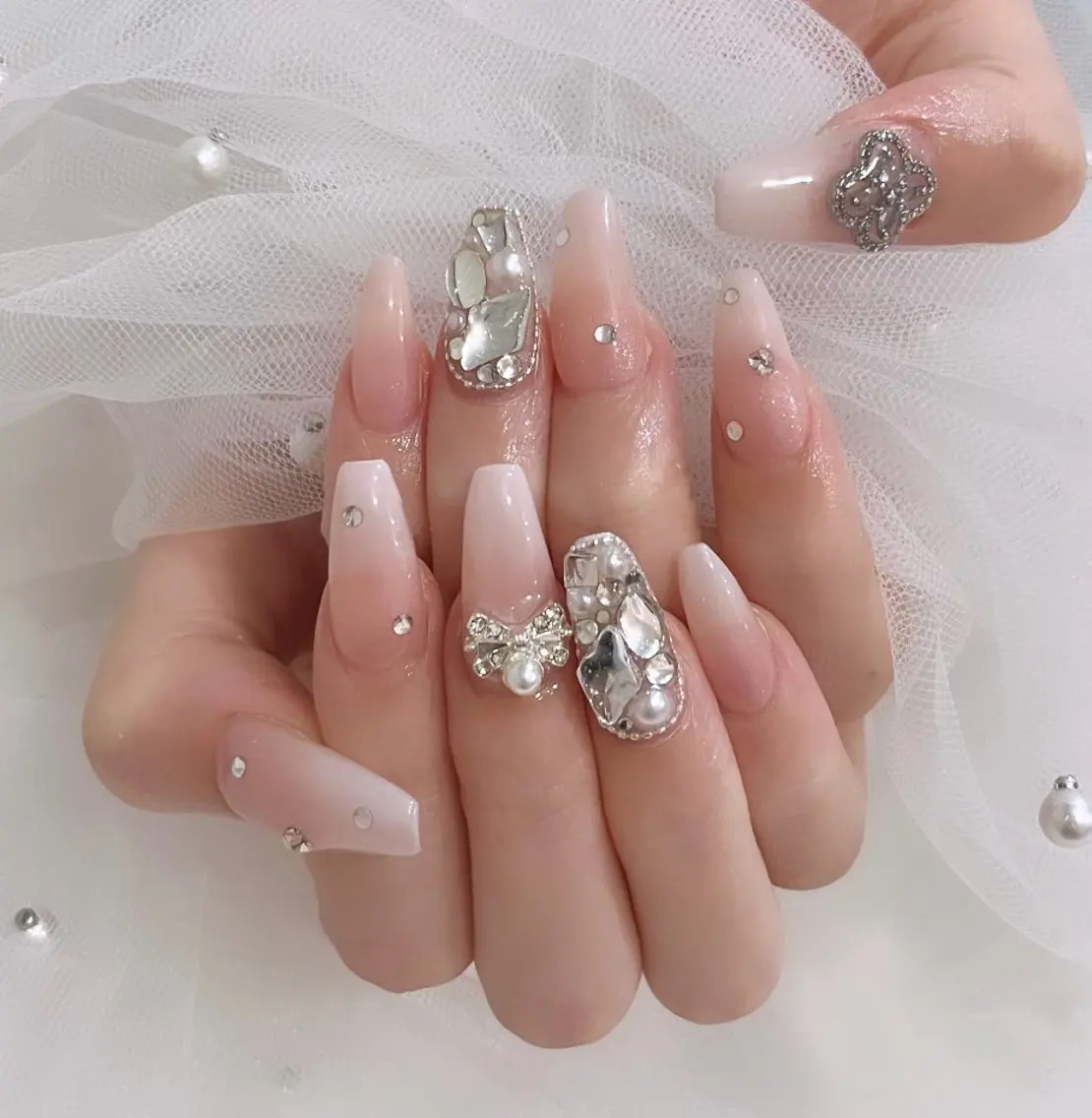ネイル SALON ELVI.のネイルデザイン