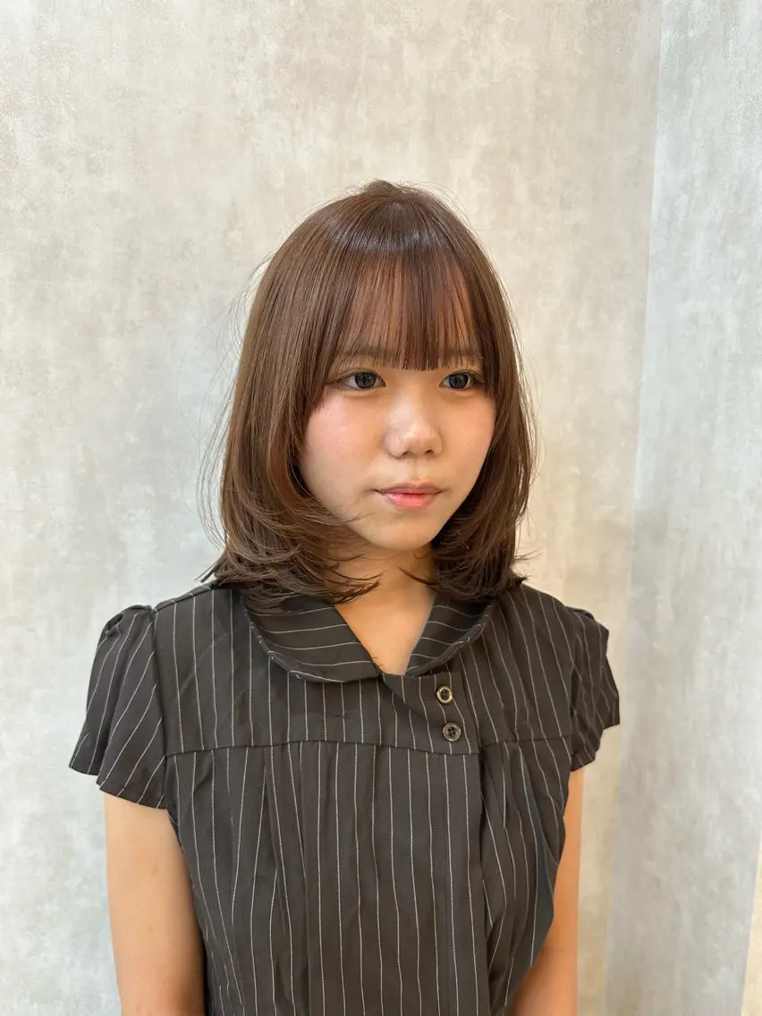 ミディアム カット ヘアカラー トリートメント kano🌈ハッシュ カット/レイヤーのヘアスタイル