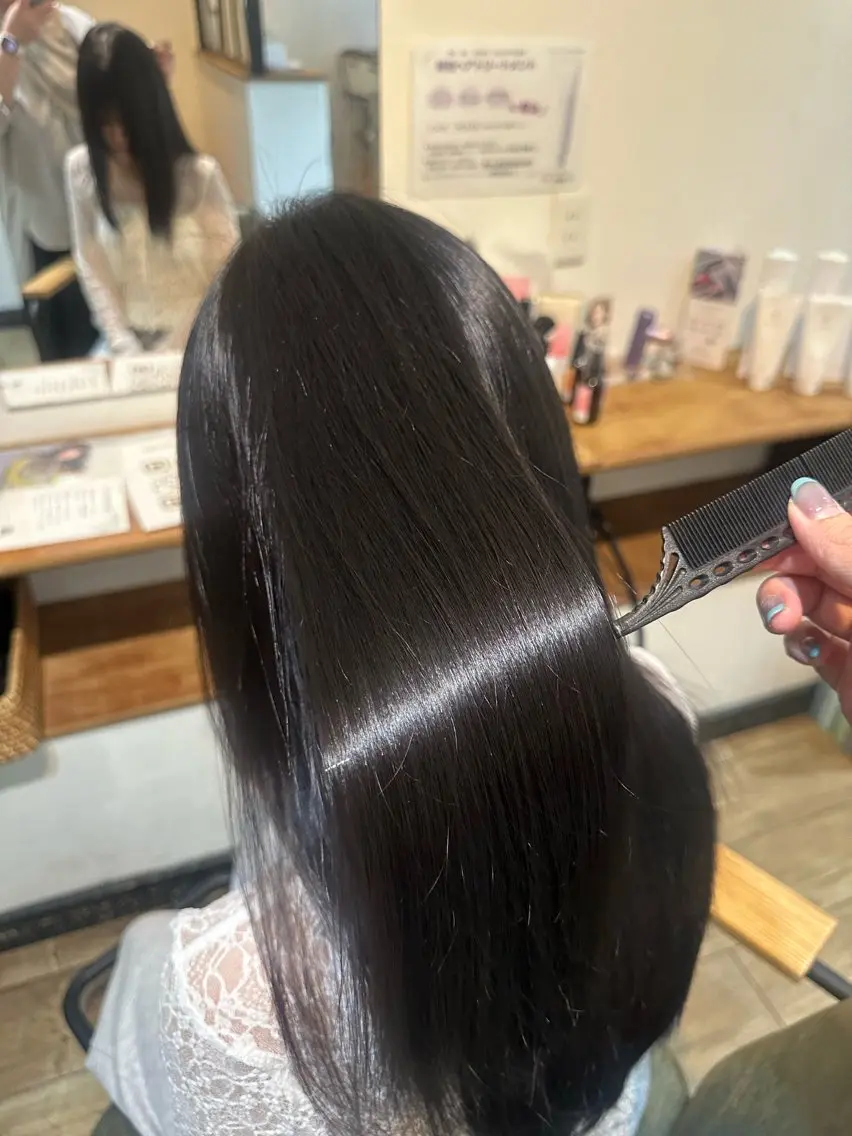 セミロング 髪質改善 トリートメント ヘアカラー トリートメント レイヤー/蟹江/ くすみカラー/川口のヘアスタイル