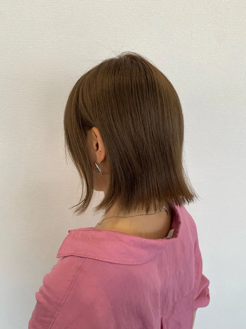 ミディアム 長谷部 里美のヘアスタイル