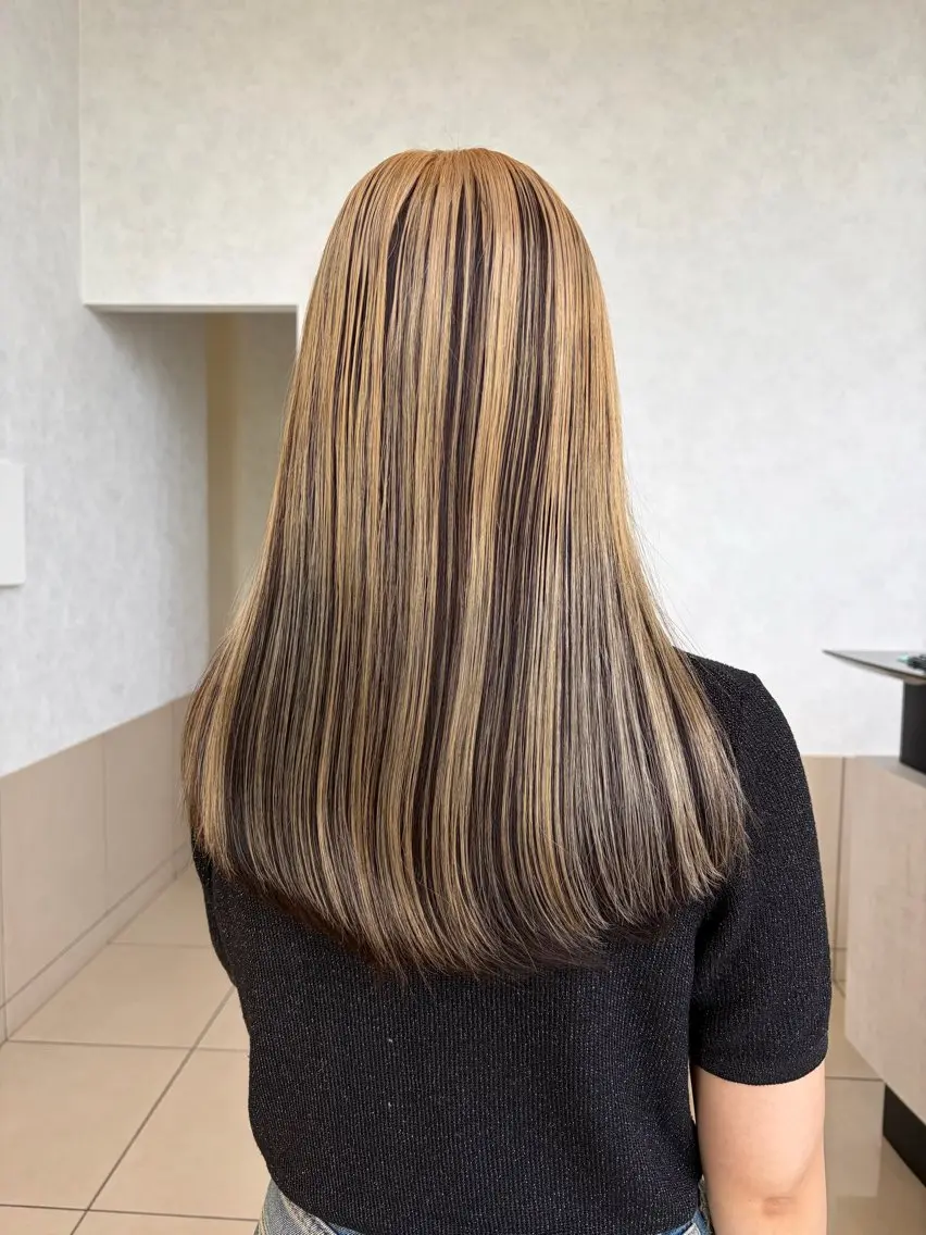 ロング カラー ベージュカラー ホワイトベージュ カット ヘアカラー トリートメント 🫧ヒシダアキ taboo.i🫧のヘアスタイル