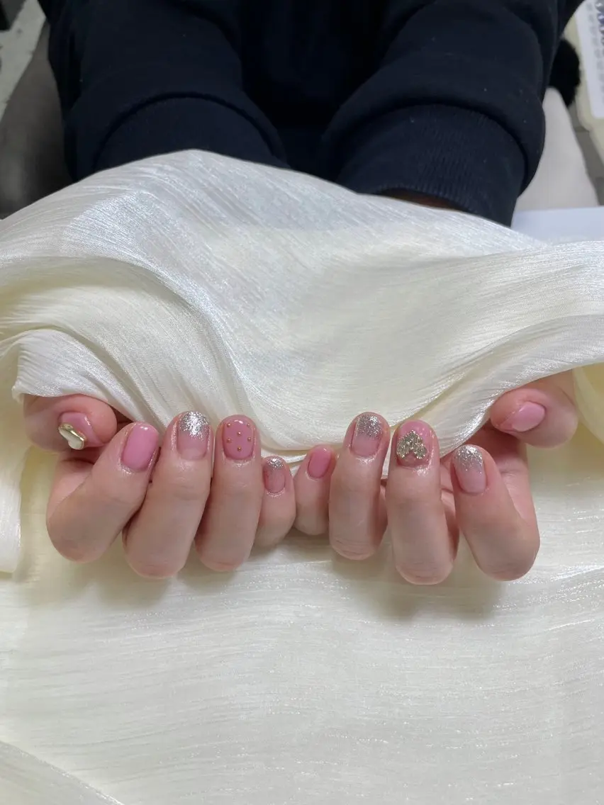 ネイル ハンドネイル ハンドケア 🍑 momo_nailのネイルデザイン