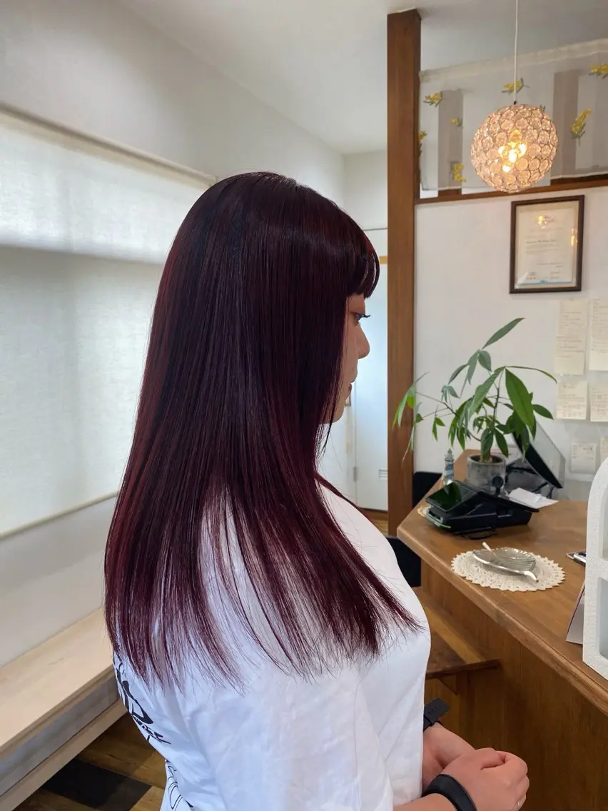 カラー ボルドーカラー カラーモデル募集🩰 Amiのヘアスタイル