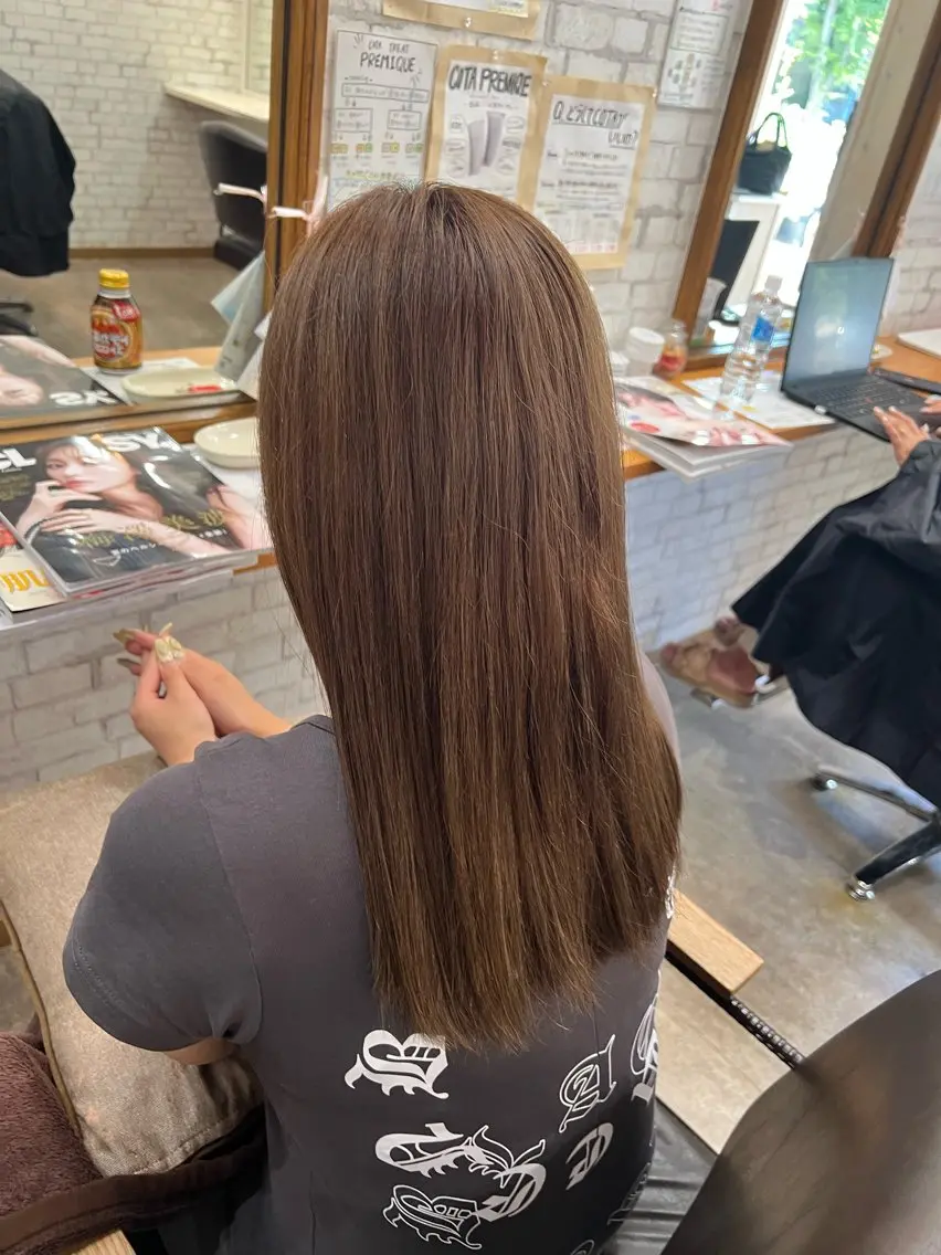 セミロング ヘアカラー 谷川 一貴のヘアスタイル