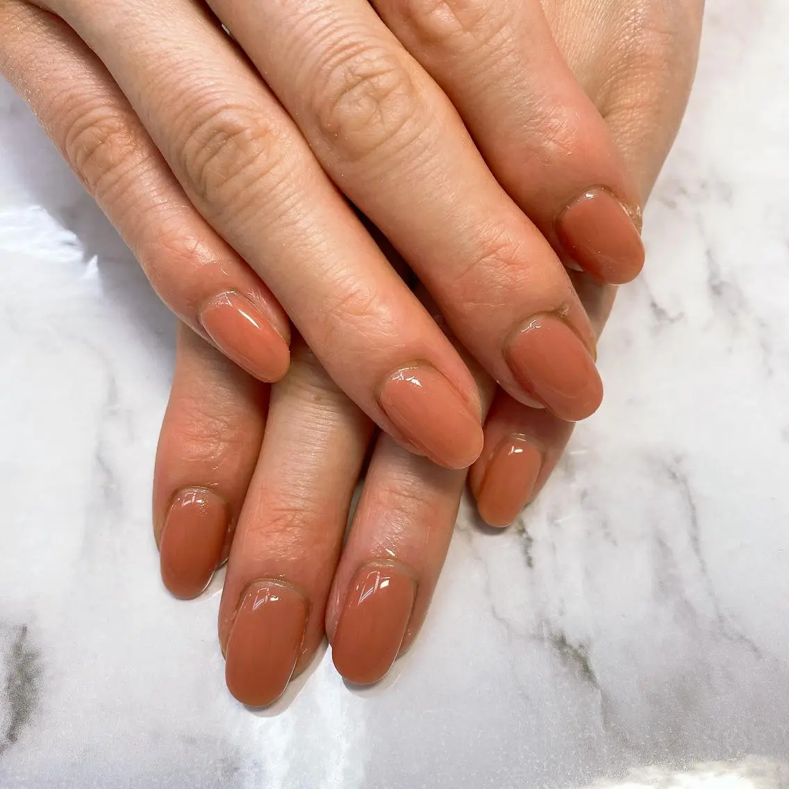 ネイル ワンカラーネイル NORA nail UMEDA MAIのネイルデザイン