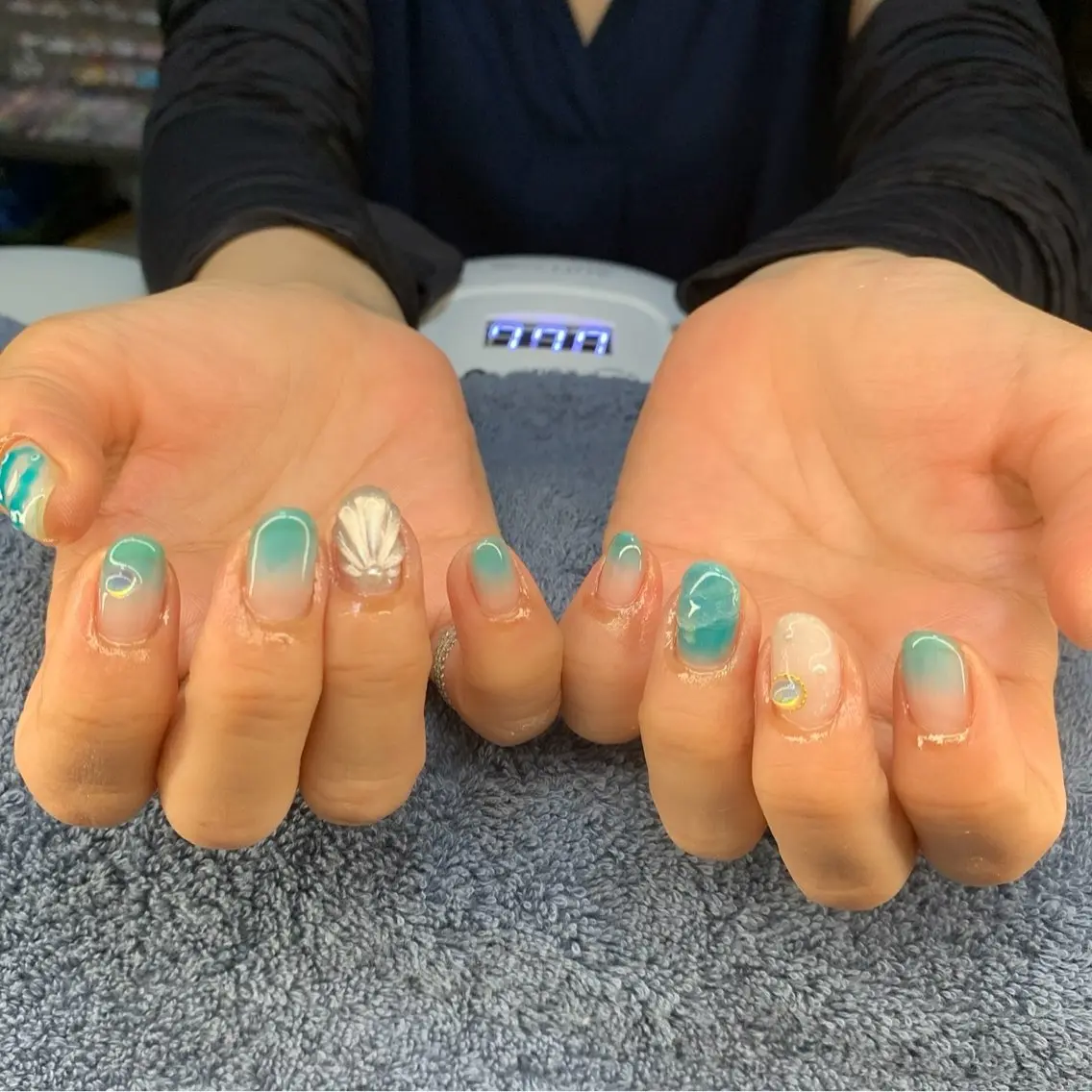 ネイル ハンドネイル フットネイル MHR nailのネイルデザイン