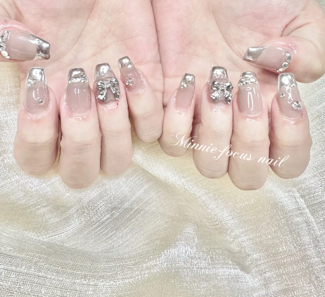ネイル ハンドネイル 🧸Luvia nail✨のネイルデザイン