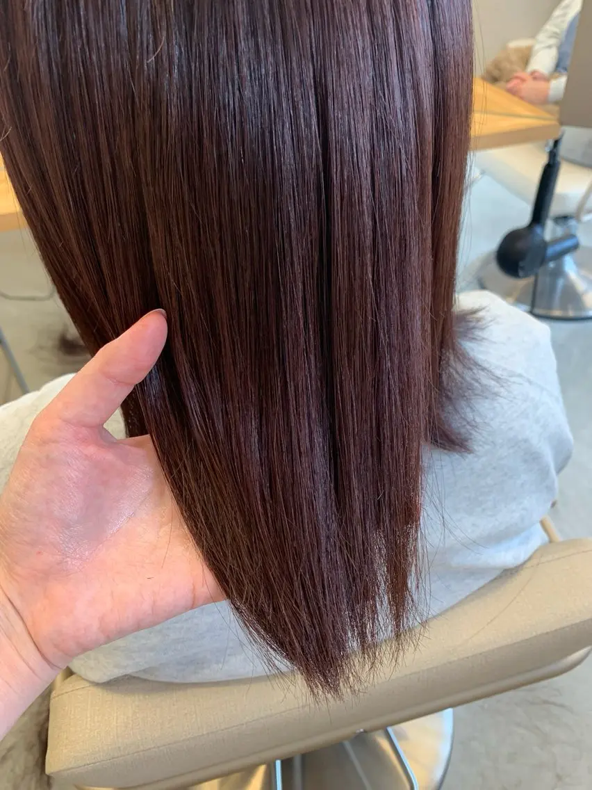 ミディアム カラー カット 縮毛矯正 トリートメント chihale 富樫莉香のヘアスタイル