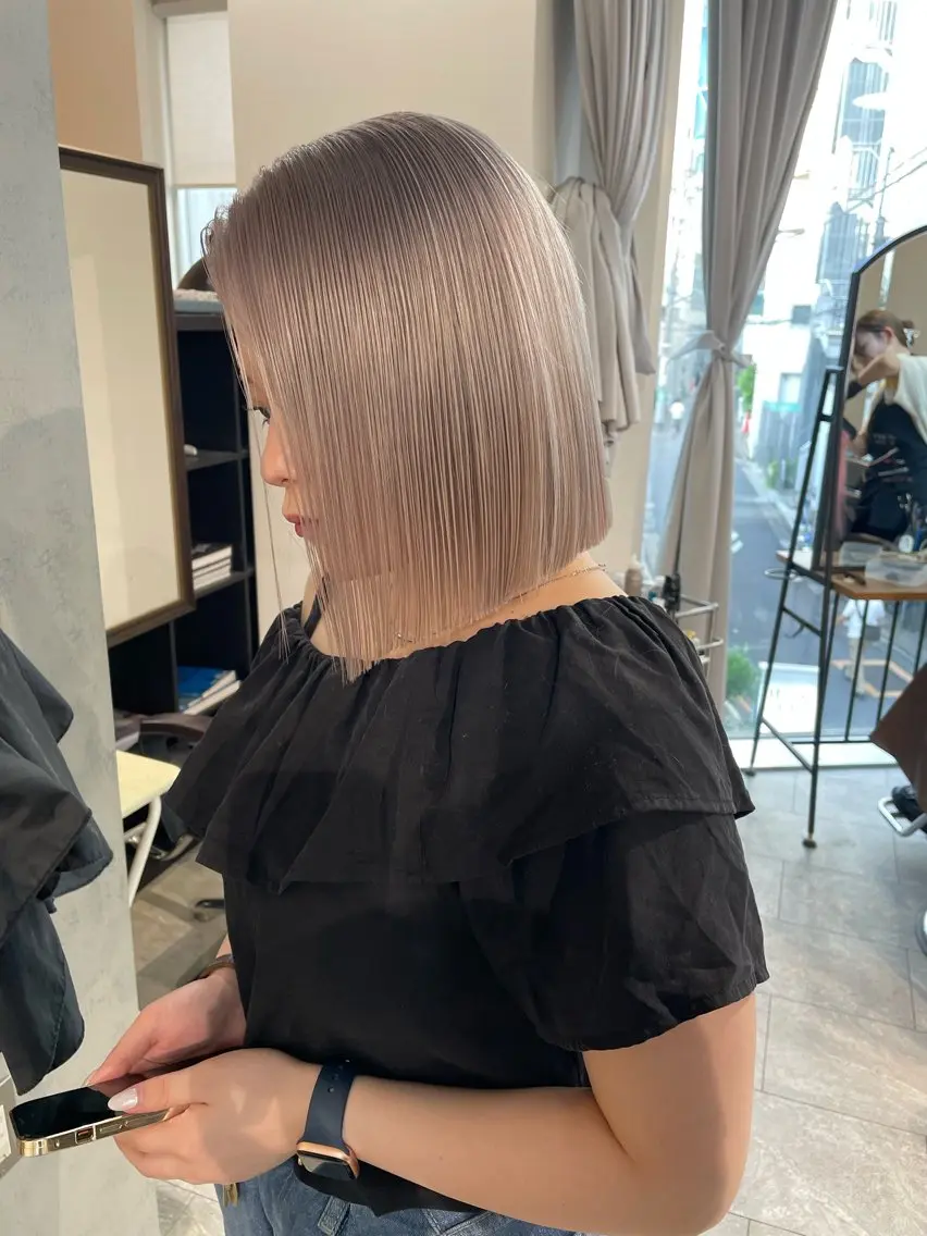 ミディアム カラー カット ヘアカラー トリートメント ヘアセット 💜ハイトーン💛 マジカルかいちゃんのヘアスタイル