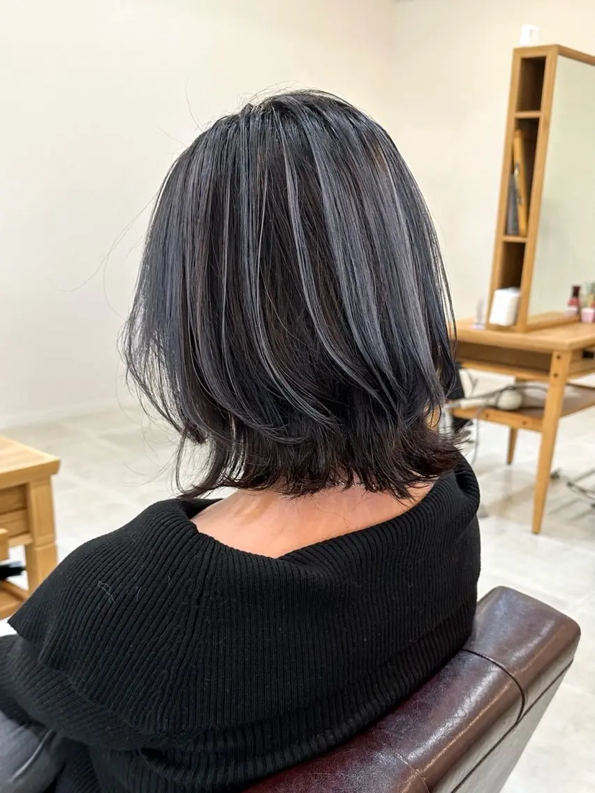 ミディアム カラー ブリーチ デザインカラー カット ヘアカラー 吉田 浩太郎のヘアスタイル