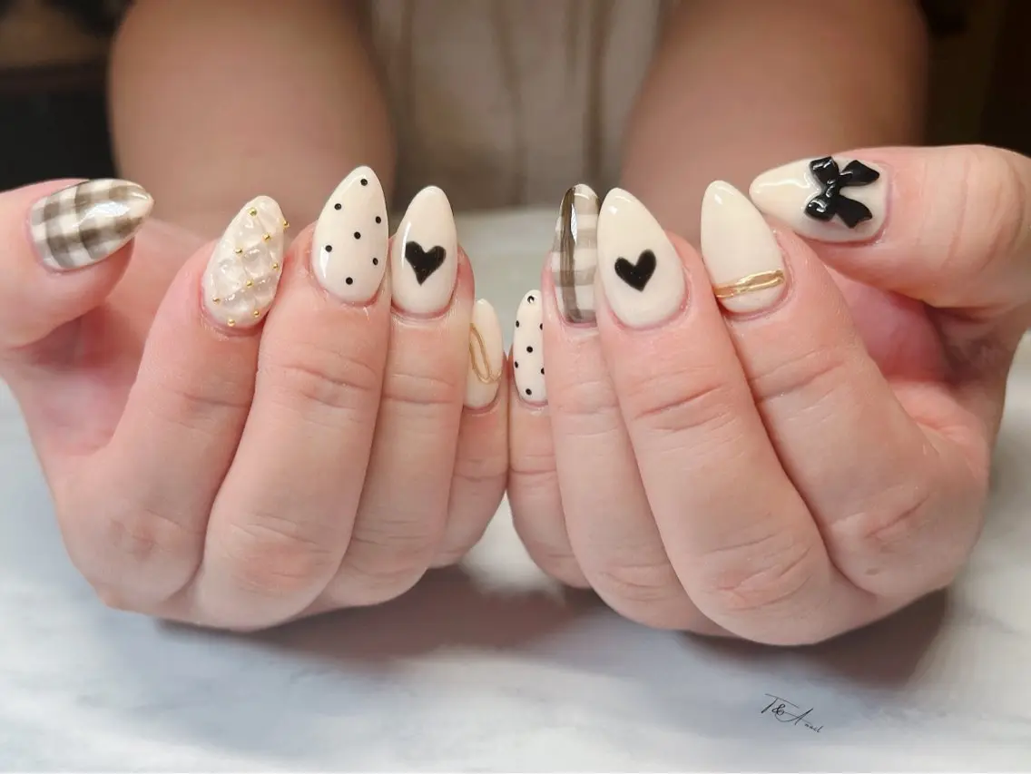 ネイル 長さ出し ジェルネイル ガーリー ハート リボン T&A nailのネイルデザイン