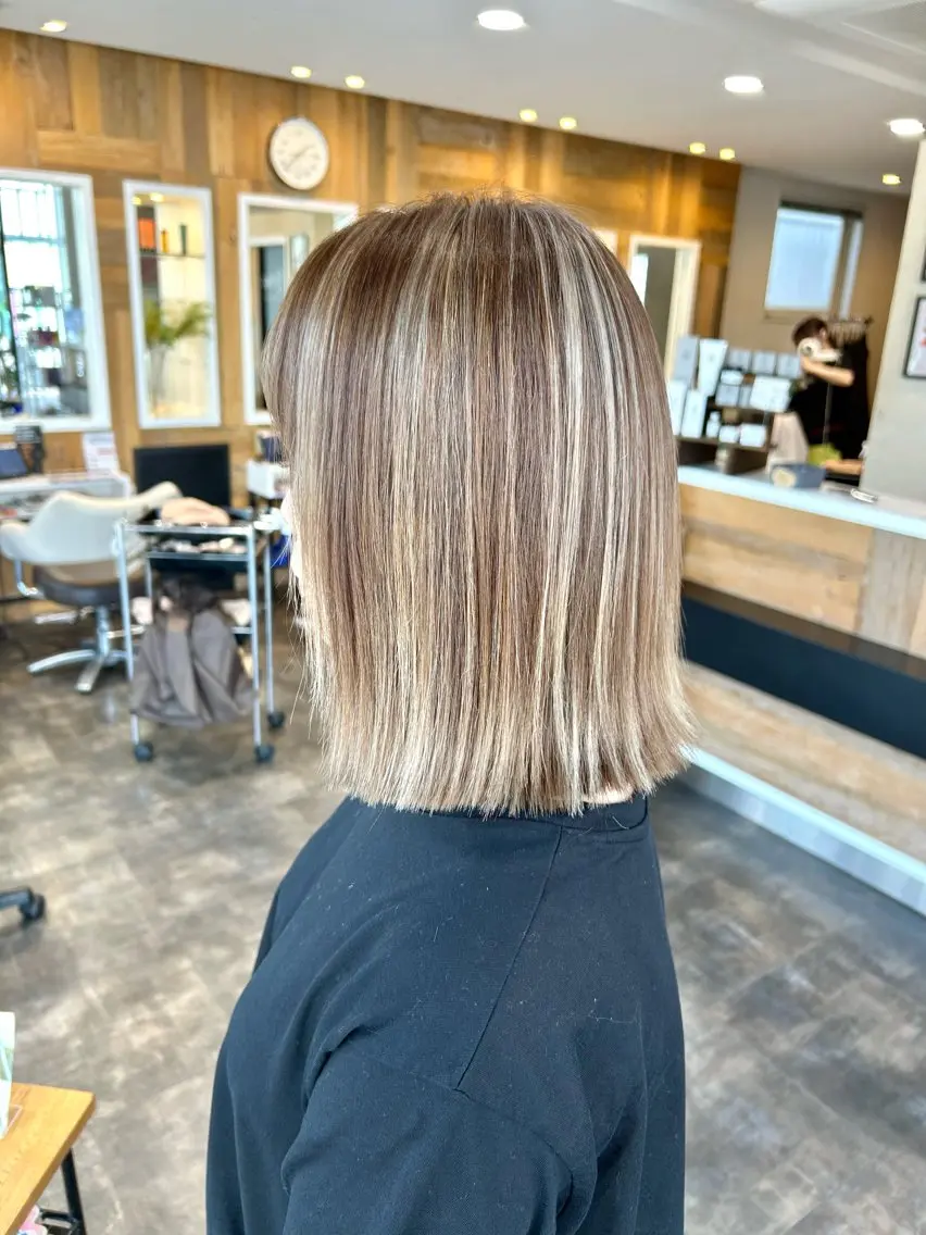 ミディアム カラーモデル募集中 美容室ハピスのヘアスタイル