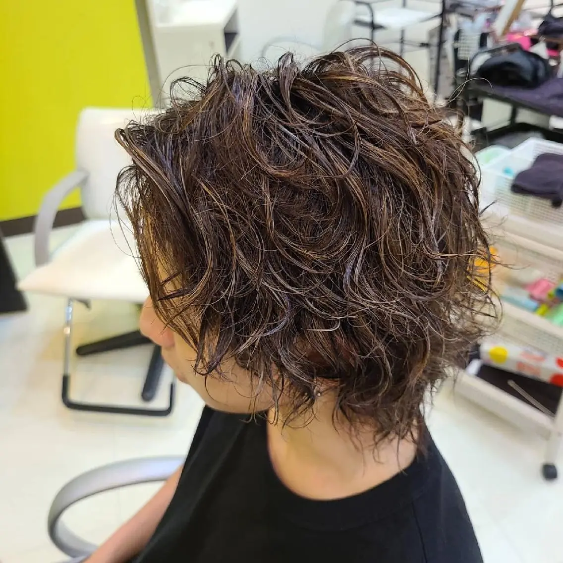 ミディアム メンズ カラー パーマ 特殊パーマ 片山恭兵のヘアスタイル