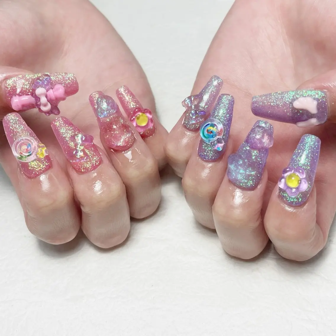 ネイル アートネイル フットネイル ジェルネイル キラキラネイル 韓国ネイル ハンドネイル Y nail なんば堀江店のネイルデザイン
