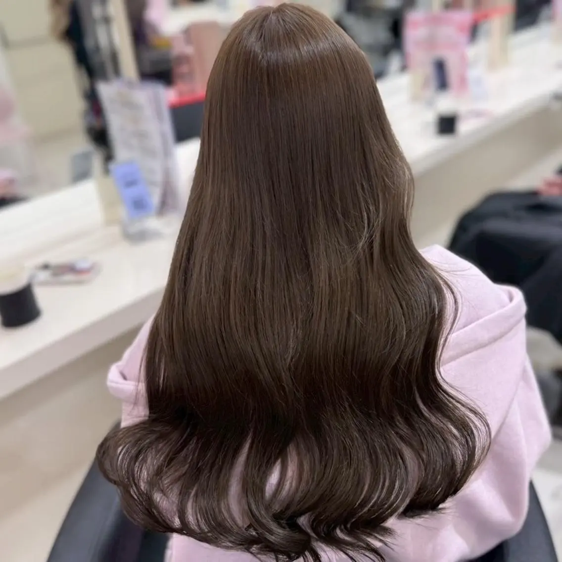 カラー 🫧🦢韓国レイヤー 似合わせヘア🦢🫧のヘアスタイル